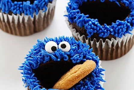 Cupcakes con decoración del monstruo come galletas