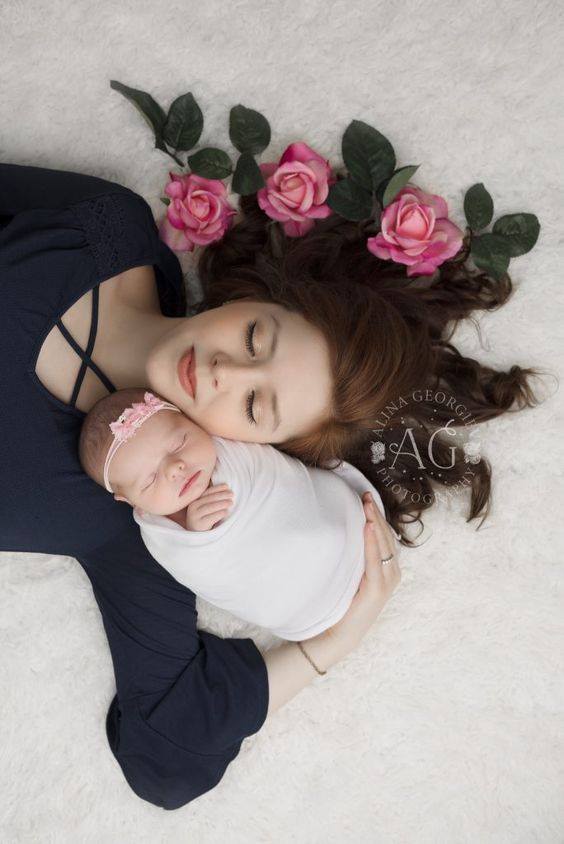 Fotografías para mamá y bebé con rosas