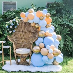 Decoración con globos para baby showers drive thru