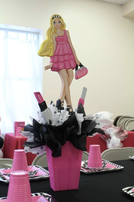 Centros de mesa para fiesta de Barbie