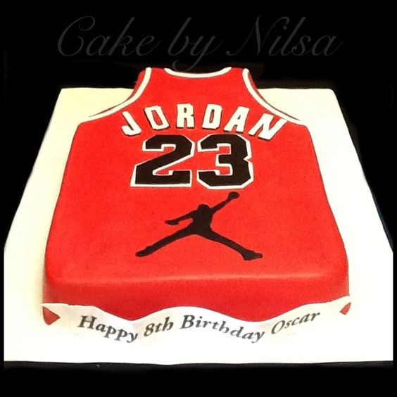 Diseños de pasteles para fiesta temática de Jordan