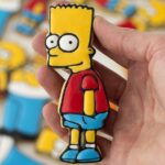 Mesas de postres para fiesta temática de Bart Simpson