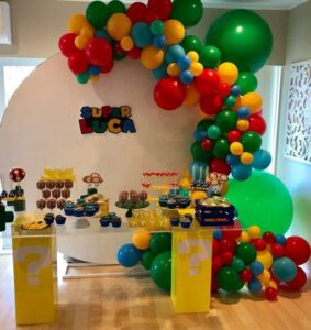 Mesas de postres para fiesta temática de Mario Bros